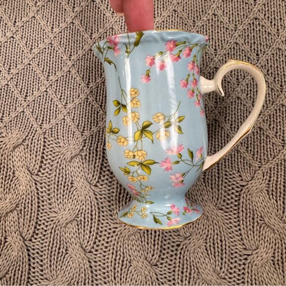 peppertree Other - Peppertree Tabletops China Floral Blue Tea Cup Mug Fine Porcelain Coastline